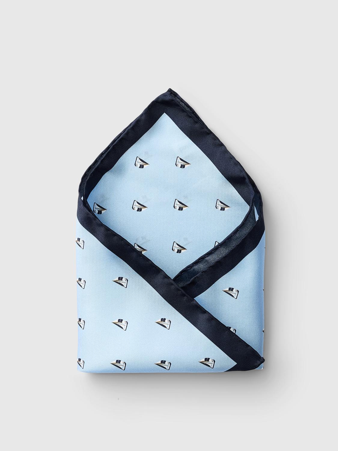 pack_shot-front